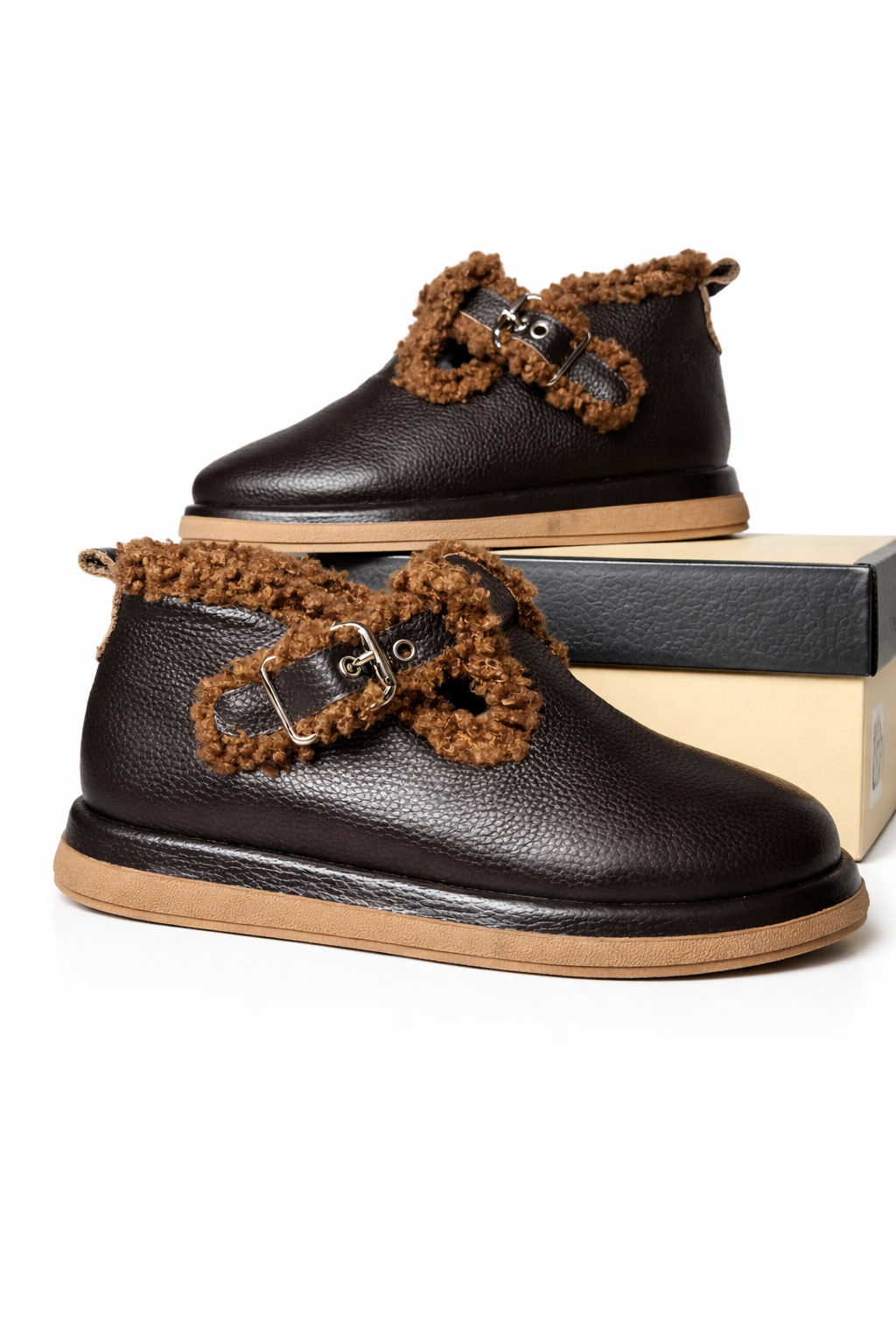 Damskie półbuty skórzane ocieplane brązowe z klamrą  komfortowe