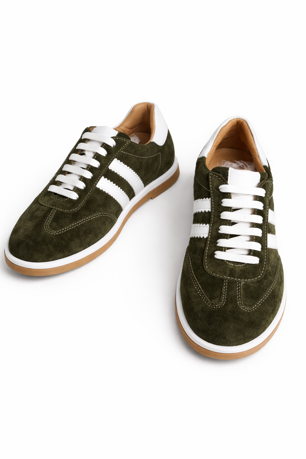 Sneakersy z naturalnego zamszu oliwkowe  lekkie i wygodne